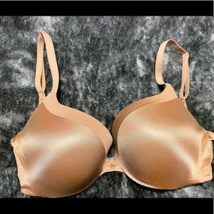 nude Victoria secret push up bra